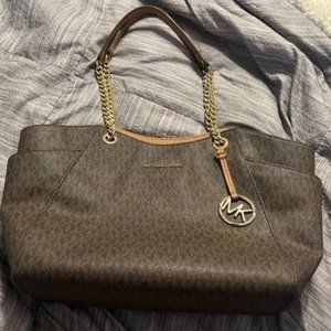 Michael Kors Jet Set Travel Shoulder Tote with Matching Wallet